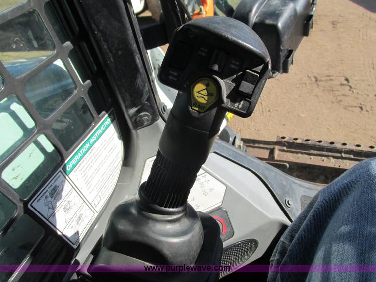 image for item K6609 2012 Bobcat S650 skid steer