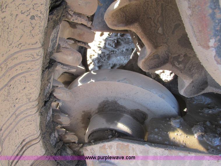 image for item K6610 2011 Bobcat T650 skid steer