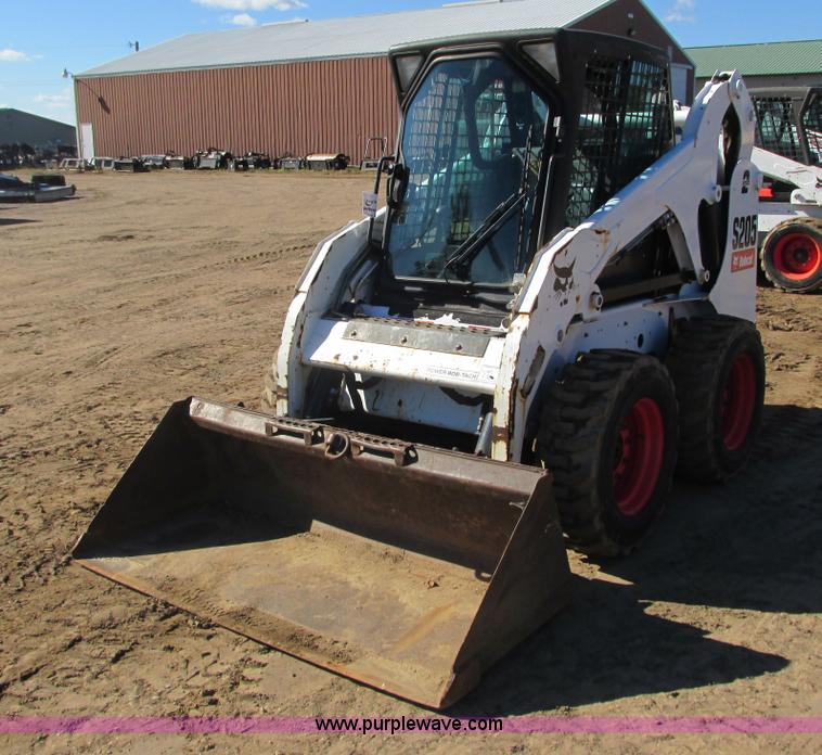 image for item K6612 2011 Bobcat S205 skid steer