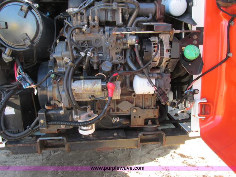 image for item K6612 2011 Bobcat S205 skid steer