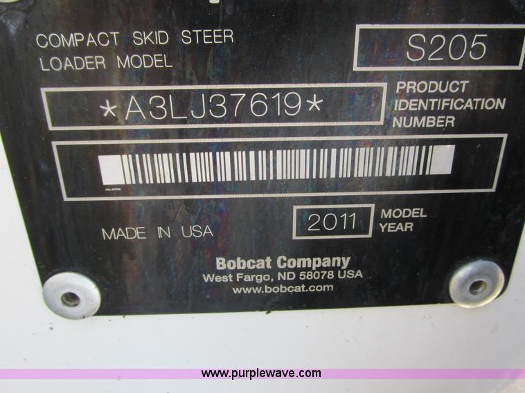 image for item K6612 2011 Bobcat S205 skid steer