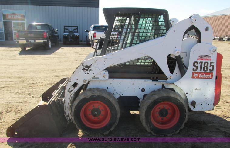 image for item K6613 2011 Bobcat S185 skid steer