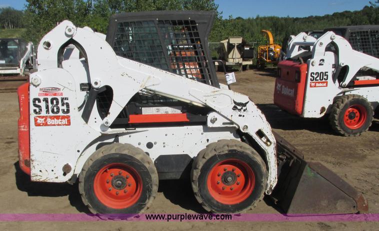 image for item K6613 2011 Bobcat S185 skid steer
