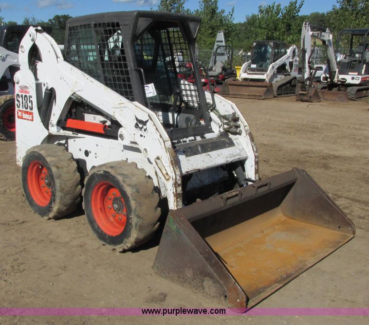 image for item K6613 2011 Bobcat S185 skid steer