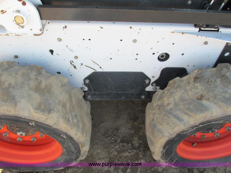 image for item K6613 2011 Bobcat S185 skid steer