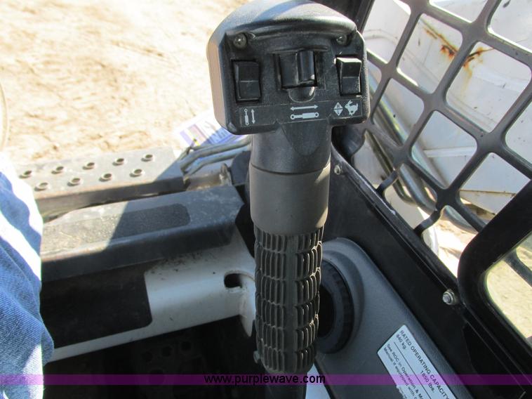 image for item K6613 2011 Bobcat S185 skid steer