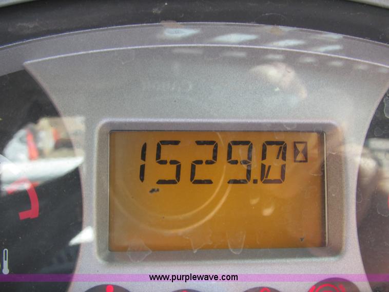 image for item K6613 2011 Bobcat S185 skid steer