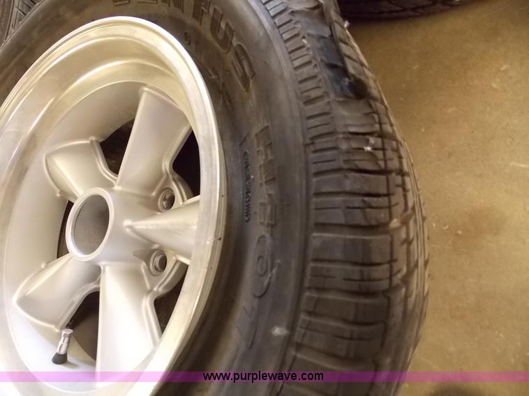 image for item BT9207 (4) American racing wheels with tires