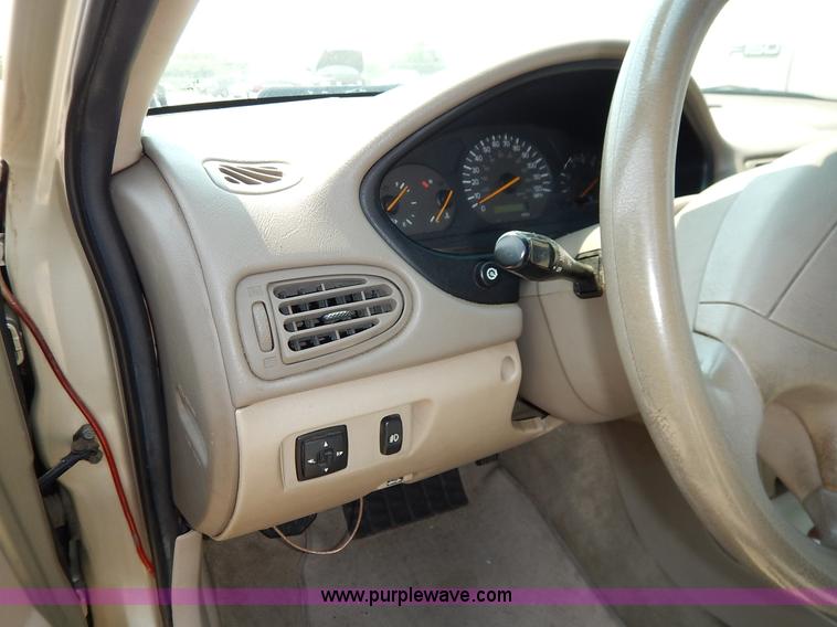 image for item J2707 2001 Mitsubishi Galant