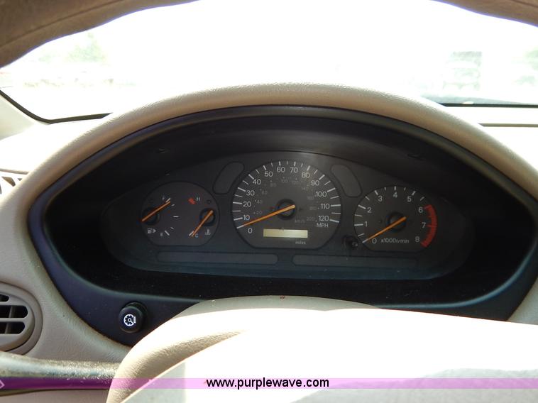 image for item J2707 2001 Mitsubishi Galant