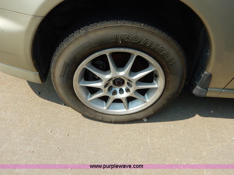 image for item J2707 2001 Mitsubishi Galant