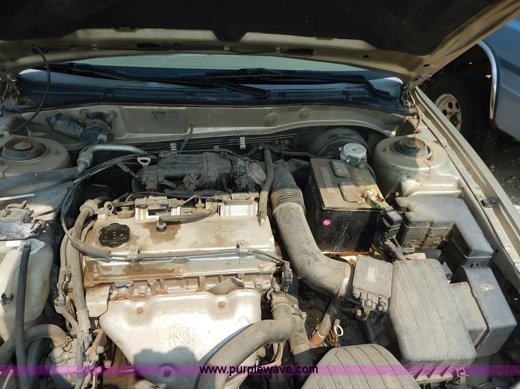 image for item J2707 2001 Mitsubishi Galant
