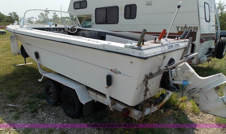 image for item J3502 1965 Sea Ray 800 boat