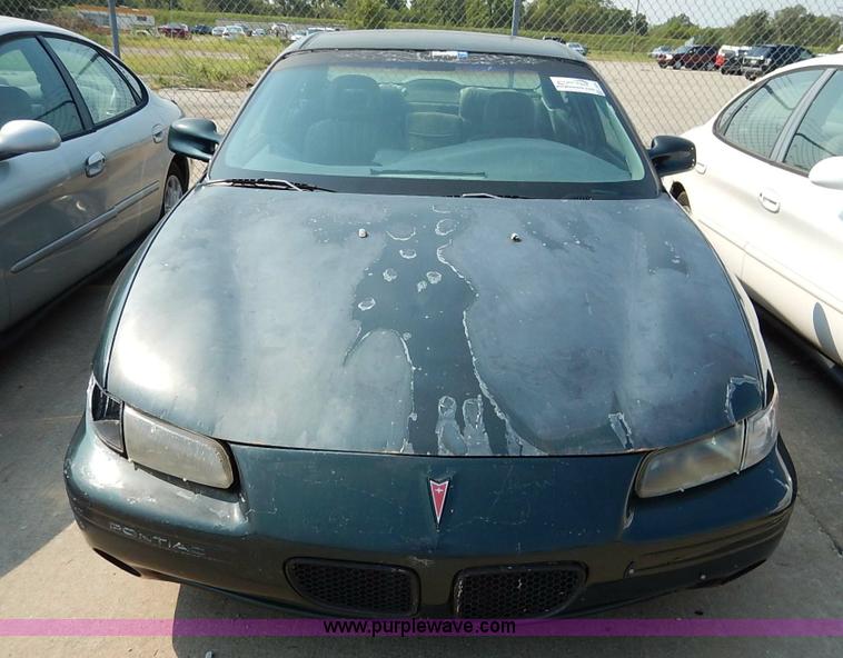 image for item J3539 1998 Pontiac Grand Prix