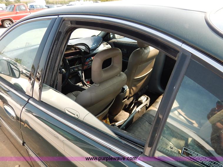 image for item J3539 1998 Pontiac Grand Prix