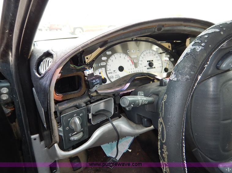 image for item J3539 1998 Pontiac Grand Prix