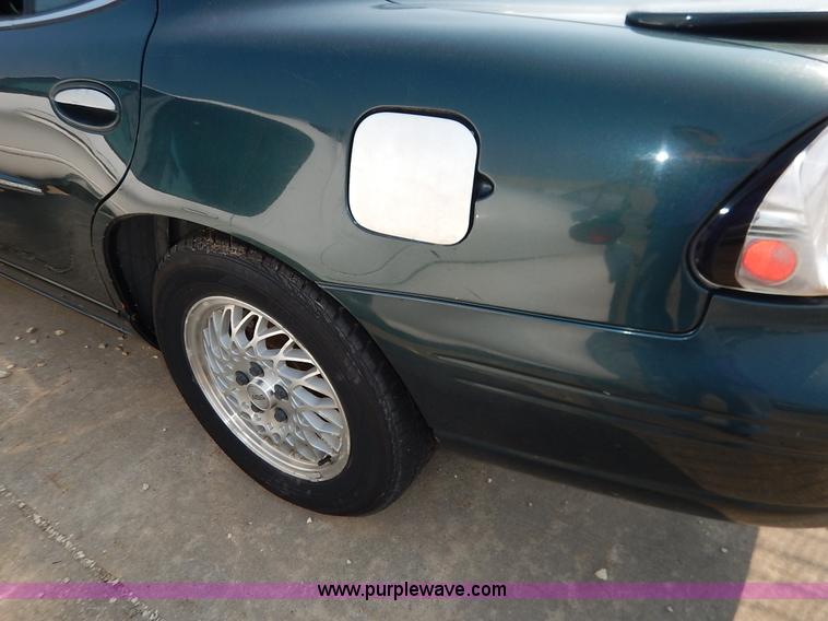 image for item J3539 1998 Pontiac Grand Prix