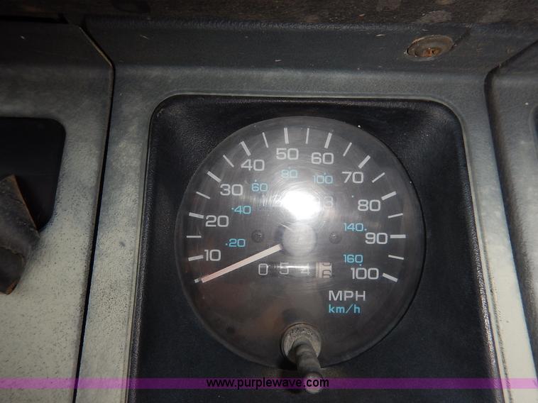 image for item J3543 1992 Jeep Wrangler SUV