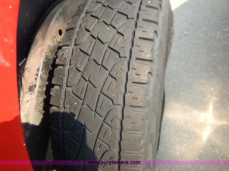 image for item J3543 1992 Jeep Wrangler SUV