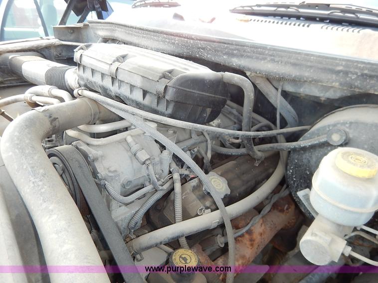 image for item J3545 1999 Dodge Ram 1500 pickup truck