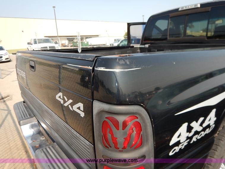 image for item J3545 1999 Dodge Ram 1500 pickup truck