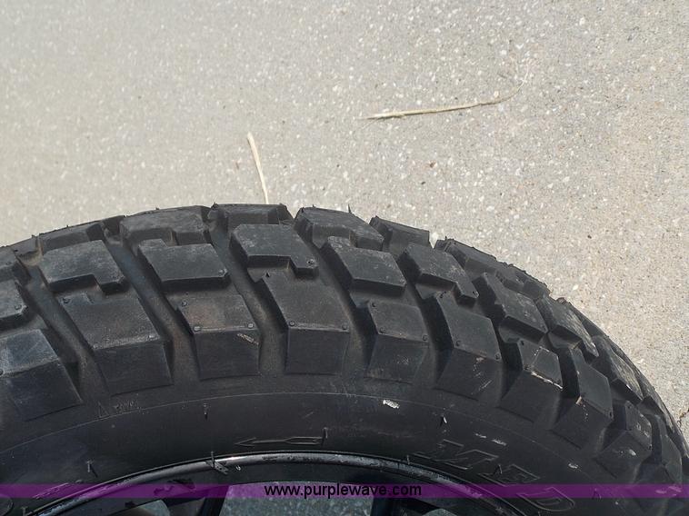 image for item J3547 2004 Kawasaki EX250-F motorcycle