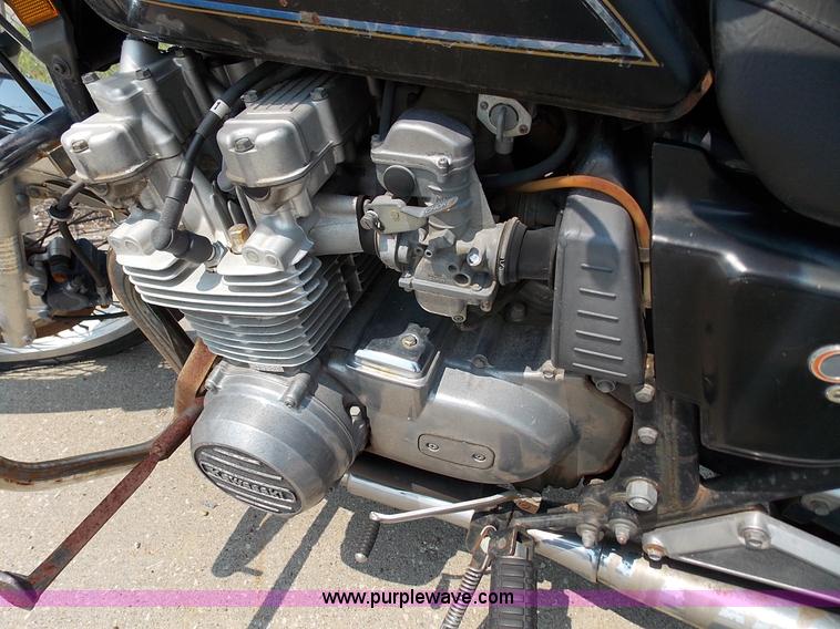 image for item J3548 1981 Kawasaki CSR 650 motorcycle