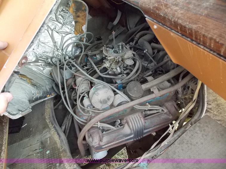 image for item J3550 1978 Dodge Sportsman motor home