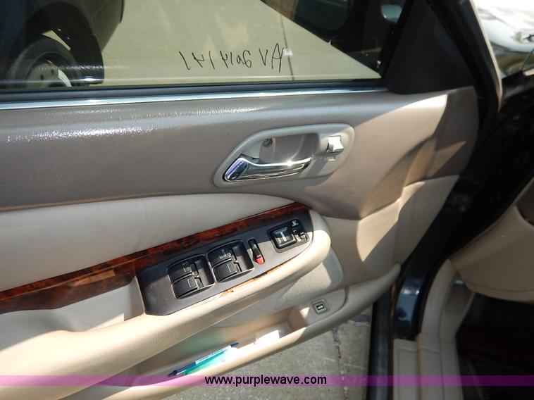 image for item J3580 2000 Acura TL 3.2TL