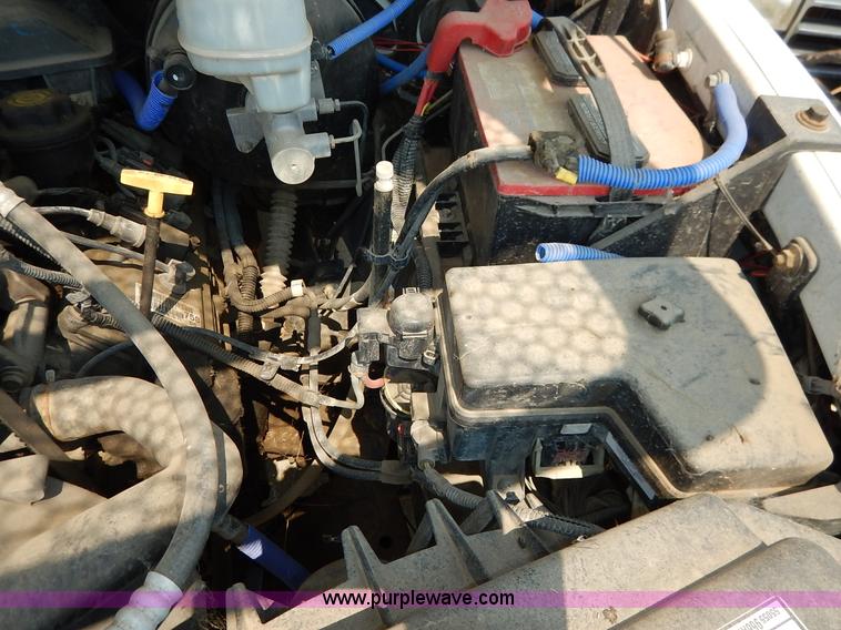 image for item J3582 2004 Dodge Ram 1500 pickup truck