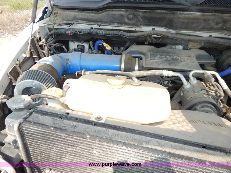 image for item J3582 2004 Dodge Ram 1500 pickup truck