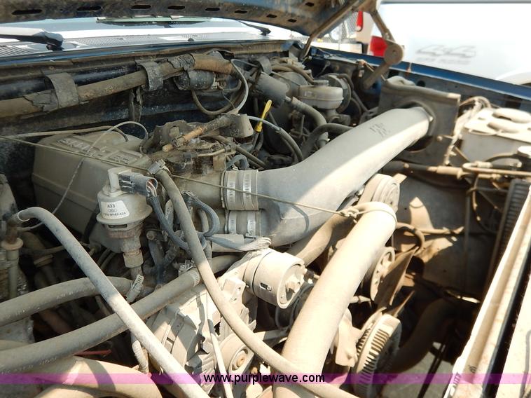 image for item J3583 1990 Ford Bronco SUV