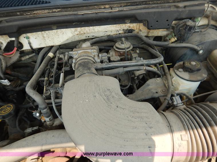 image for item J3584 2000 Ford F150 Ext. Cab pickup truck