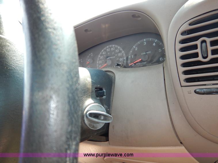 image for item J3585 1997 Ford F150 pickup truck