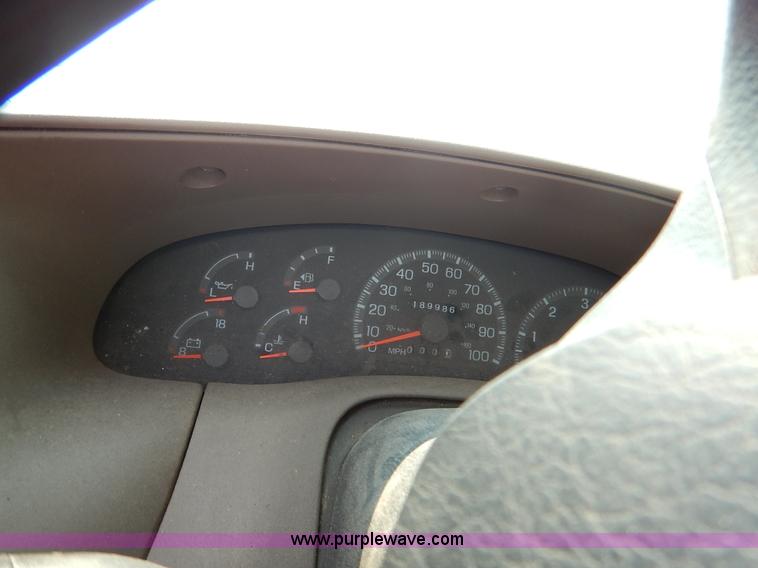 image for item J3585 1997 Ford F150 pickup truck