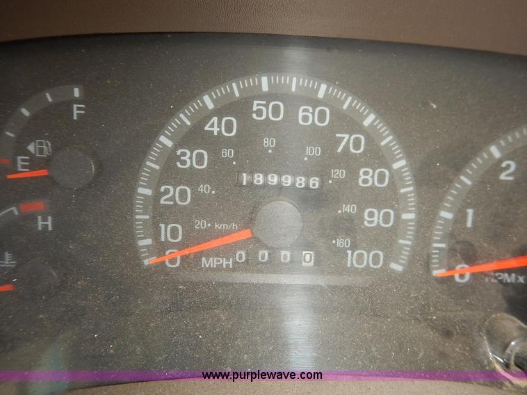 image for item J3585 1997 Ford F150 pickup truck