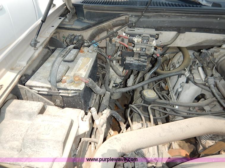 image for item J3585 1997 Ford F150 pickup truck