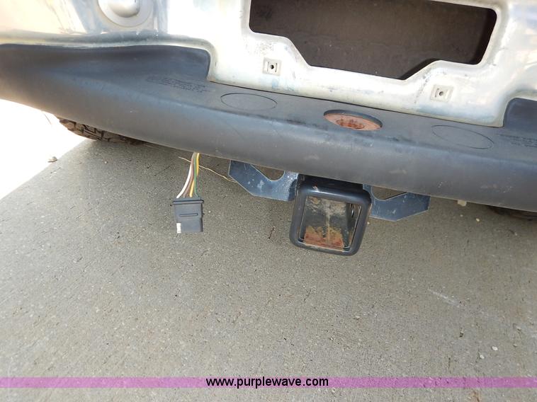 image for item J3585 1997 Ford F150 pickup truck