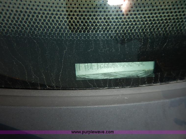 image for item J3585 1997 Ford F150 pickup truck