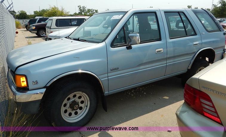image for item J3587 1992 Isuzu Rodeo SUV