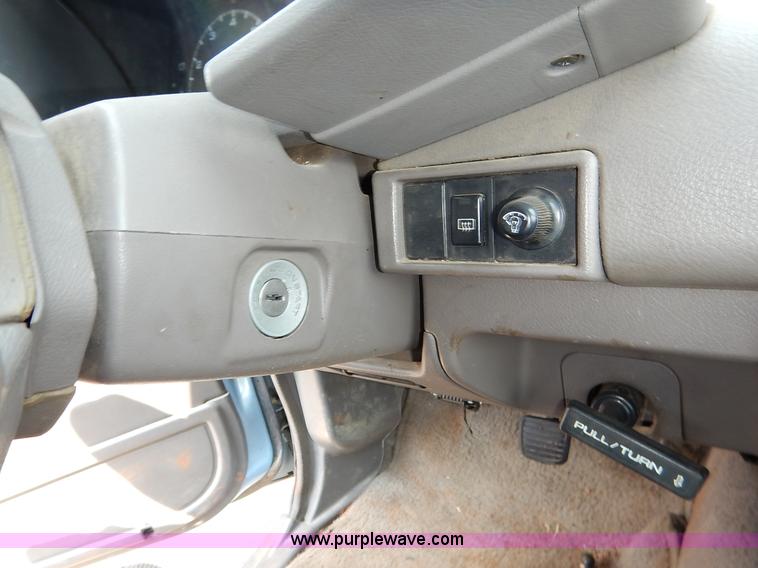 image for item J3587 1992 Isuzu Rodeo SUV