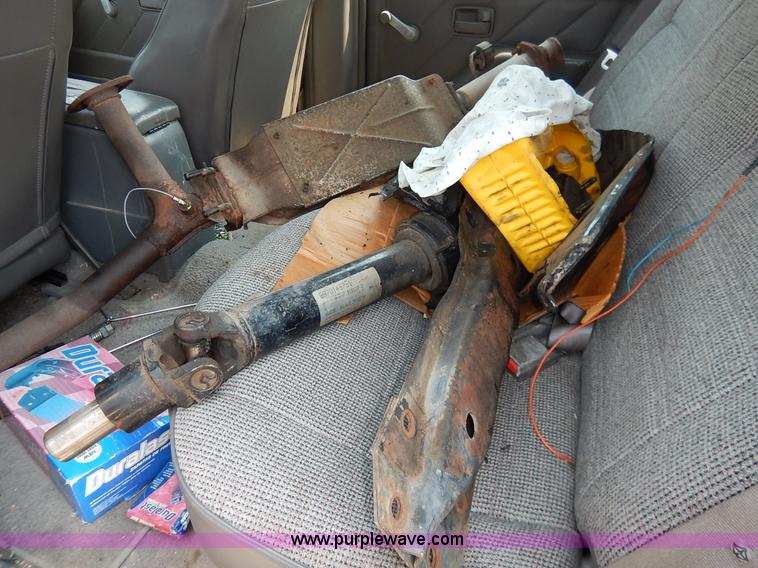 image for item J3587 1992 Isuzu Rodeo SUV