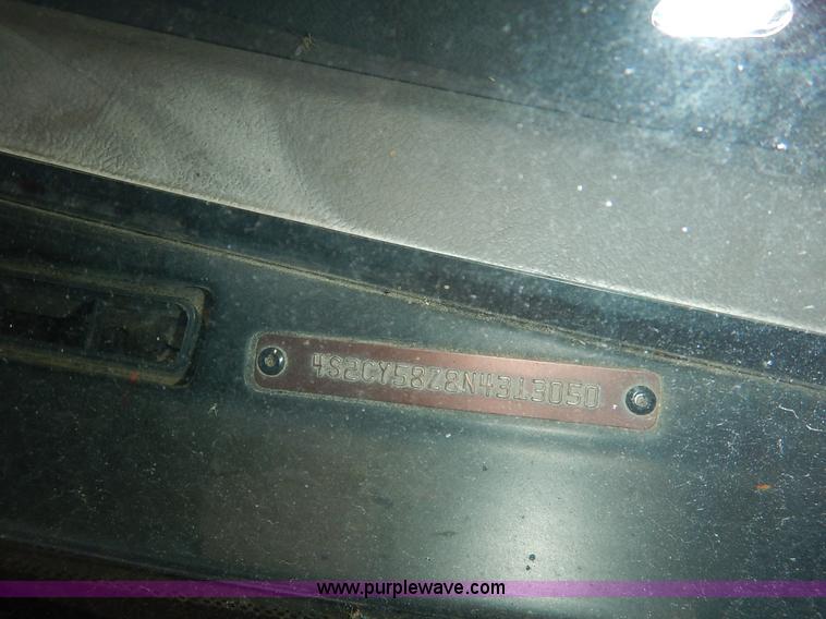 image for item J3587 1992 Isuzu Rodeo SUV