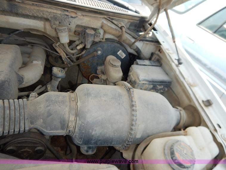 image for item J3588 1998 Ford F150 XLT pickup truck