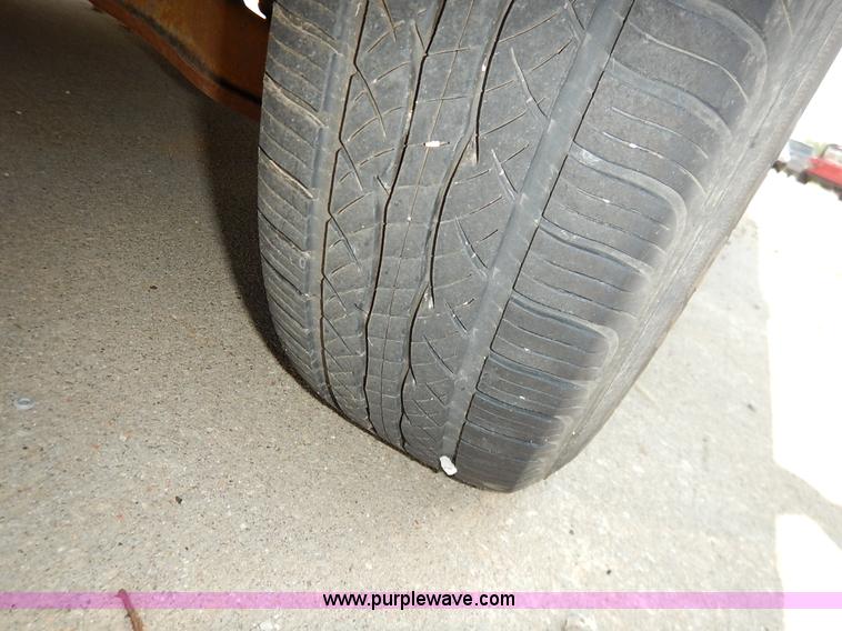 image for item J3588 1998 Ford F150 XLT pickup truck