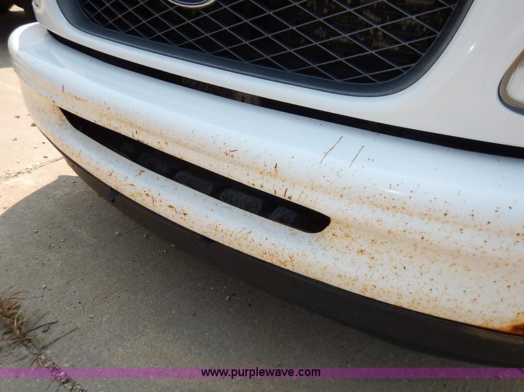 image for item J3588 1998 Ford F150 XLT pickup truck