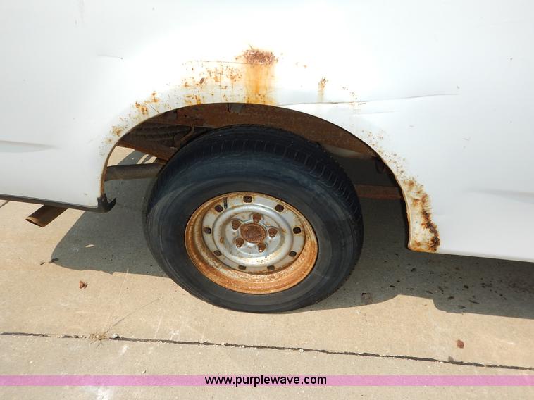 image for item J3588 1998 Ford F150 XLT pickup truck