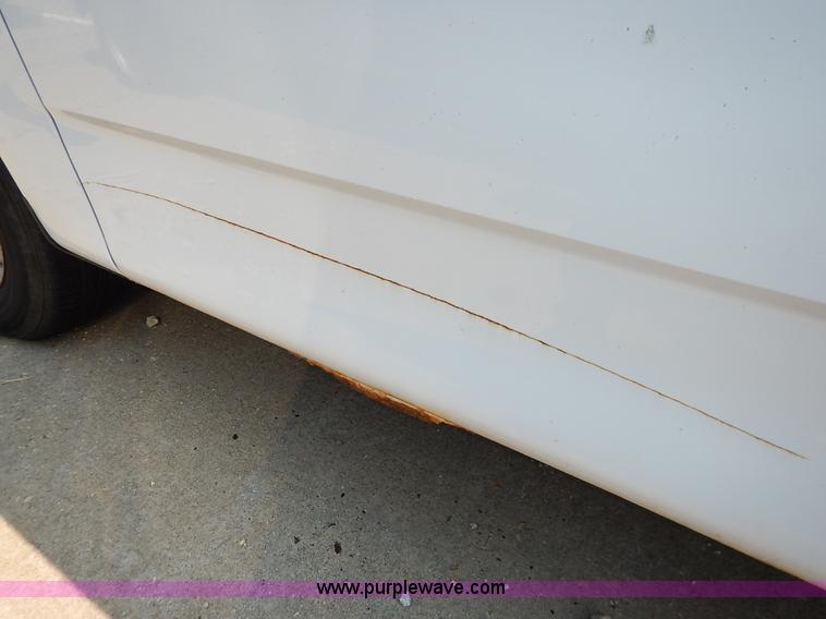 image for item J3588 1998 Ford F150 XLT pickup truck