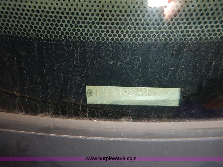 image for item J3588 1998 Ford F150 XLT pickup truck