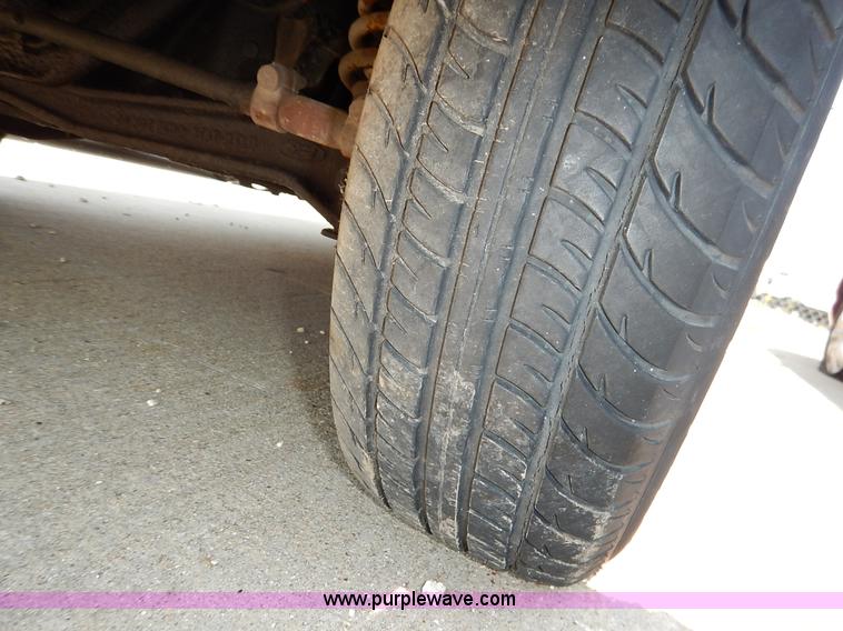 image for item J3589 1989 Ford Ranger pickup truck